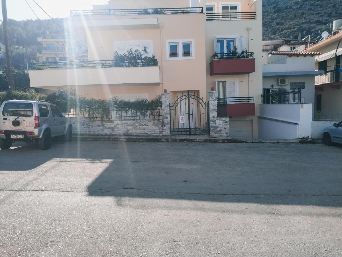 Jasmine Apartment - Nafplio Town エクステリア 写真